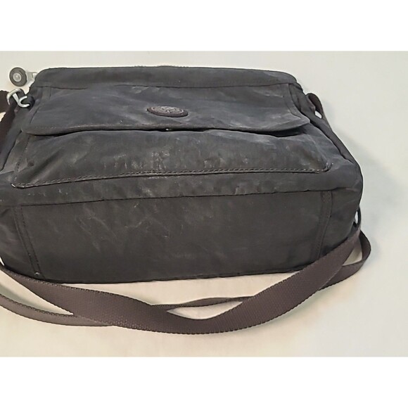 ☆ ~Kipling BLACK Crossbody Bag Nylon Full Zip 10"x 9" Pockets~ ☆ - Picture 8 of 9